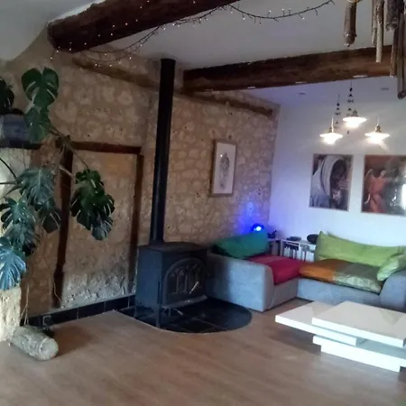 Vila Belle Maison 8 A10 Pers, Piscine, Zen, Nature Saint-Cernin-de-Labarde